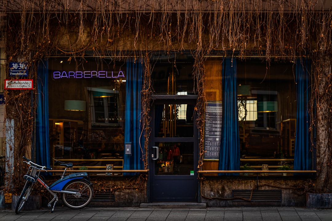 barber shop interior Munich